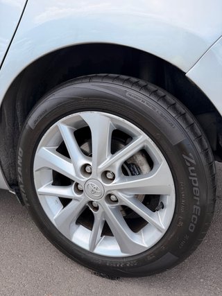 Toyota Auris 2014