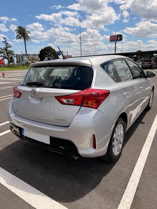 Toyota Auris 2014
