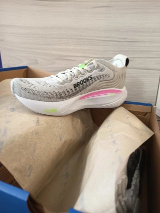 Brooks Adrenaline GTS 25