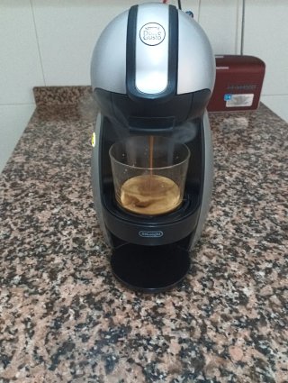 Cafetera Dolce Gusto Gris