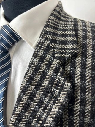Giorgio Armani Giacca Due Bottoni in tweed 100% Pura Lana
