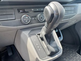 Volkswagen Caravelle ASIENTO INDIV. 2.0TDI 150 DSG