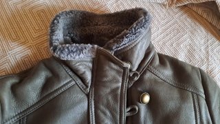Chaqueta de piel de cordero gris