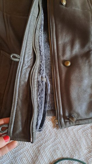 Chaqueta de piel de cordero gris
