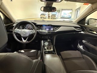 Opel Insignia 2021