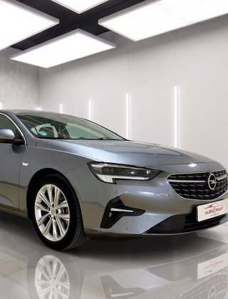 Opel Insignia 2021