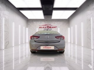 Opel Insignia 2021