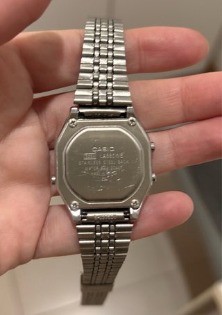 Reloj Casio Digital Plateado