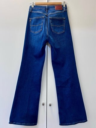 Pantalón vaquero flaré Talla 27