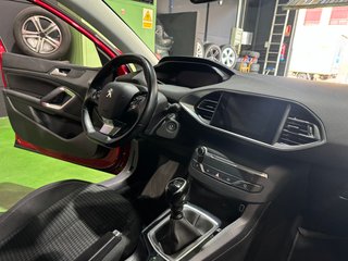 PEUGEOT 308 SW Active Pack BlueHDi 130 SS 2021