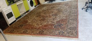 Alfombra grande estilo persa