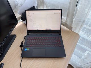 Portátil MSI Negro Buen Estado