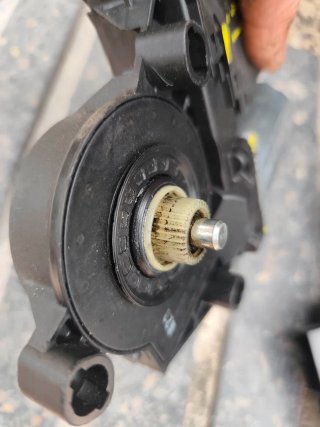 Motor elevalunas Audi A4 B7 derecho