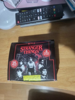 Cartas Stranger Things Colección Panini