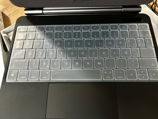Tastiere iPad 11 tipo Magic Keyboard