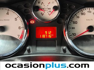 Peugeot 207 CC 1.6 VTi 88 kW (120 CV)