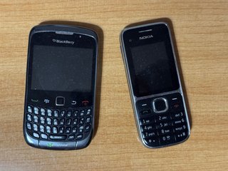 Móvil BlackBerry Negro