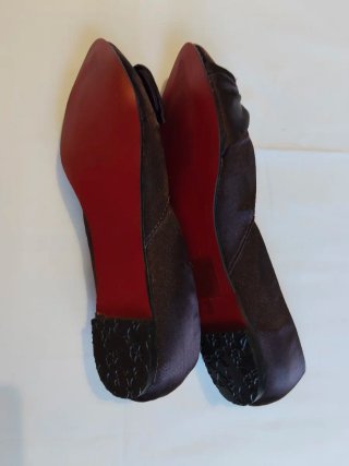 Zapatos planos Bellucci negros talla 39/40 Nuevos