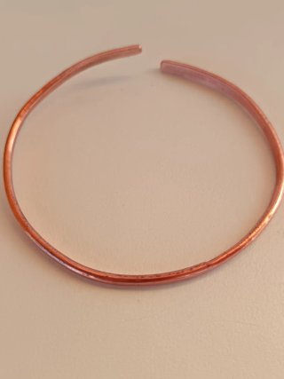 Pulsera Cobre Ajustable con Bola Rosa