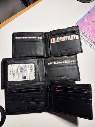 Portafogli da uomo in pelle nera