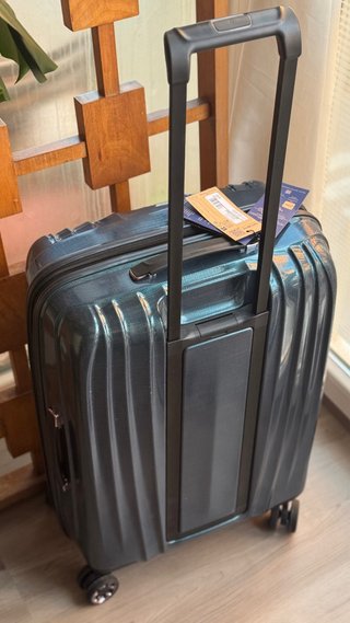 Maleta Samsonite color deep petrol.