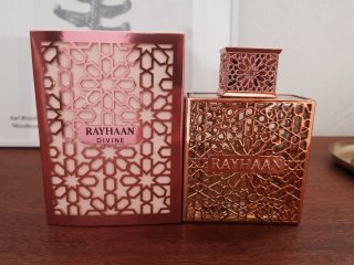 Perfume Rayhaan Divine