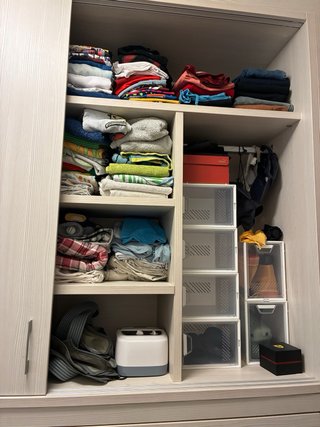 Cama abatible de 90cm y armario modular