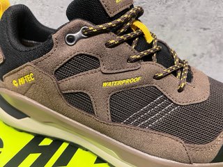 ZAPATILLA DE MONTAÑA HI TEC WATERPROOF