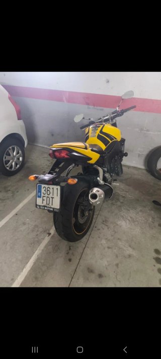 Yamaha FZ1 2006 Amarilla