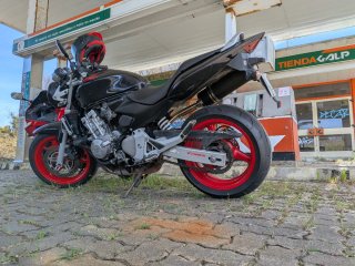 Honda CB600F Hornet Negra/Roja