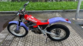 Aprilia Climber 280 Naranja y Morada