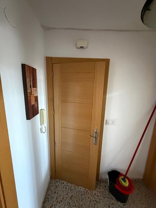 Puertas de madera por unidad o en lote