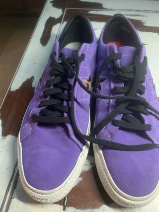 Converse Moradas Talla 44