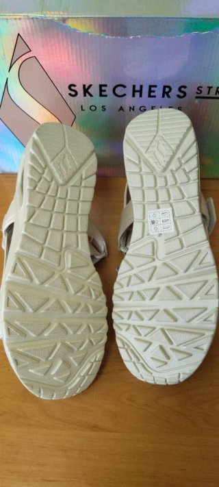 Sandalias Skechers One
