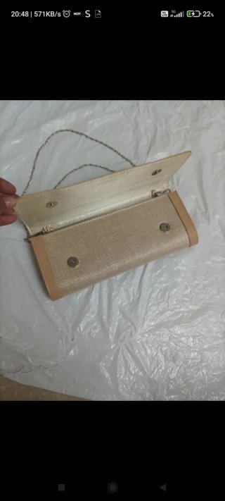 Bolso de fiesta beige nuevo