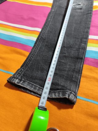 Pantalón Zara hombre negro lavado Talla 40