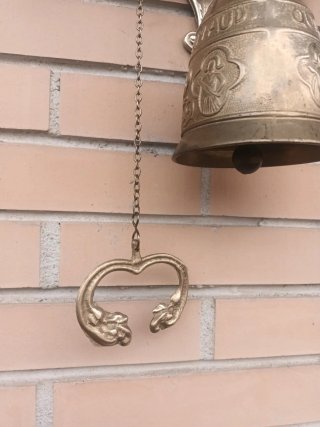 Campana Litúrgica de Bronce