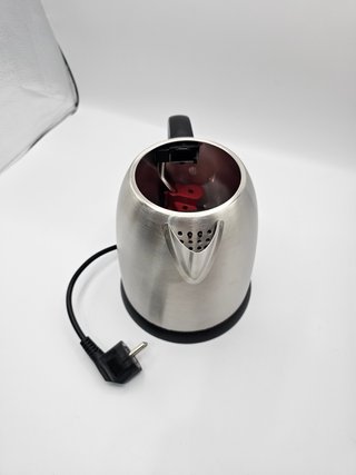 Hervidor Eléctrico Russell Hobbs Adventure 1L leer