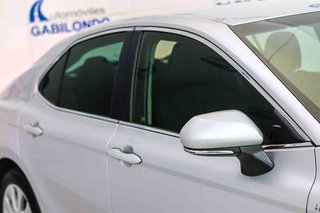 Toyota Camry 2.5 220H Advance