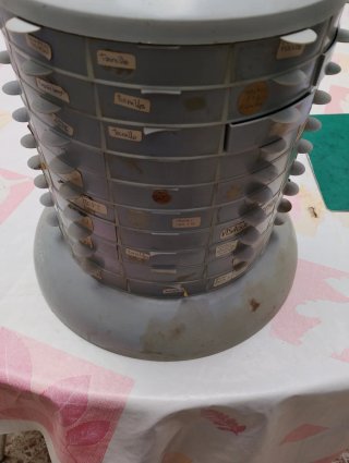 Cajonera giratoria de plástico