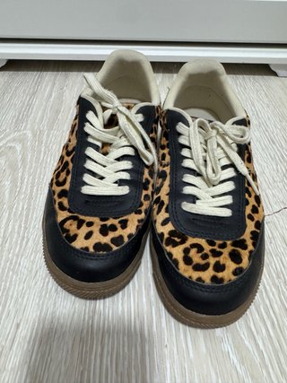 Zapatillas 3 in 1 - Adidas Gazelle, convers, zara