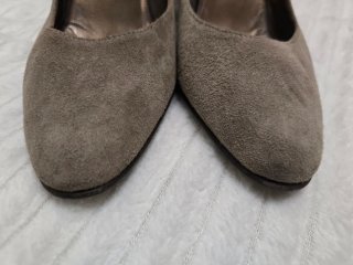 Zapatos de tacón beige/gris talla 38