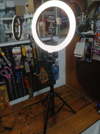 Aro de luz LED con trípode y soporte