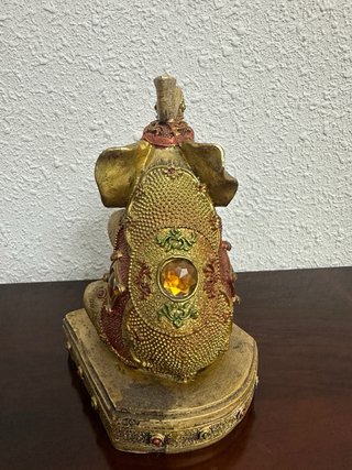 Cenicero y sujetalibros elefantes dorados