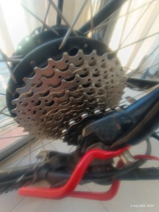 Bicicleta Eléctrica Negra