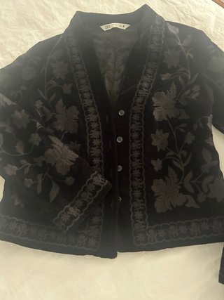 Chaqueta Zara bordada T XS