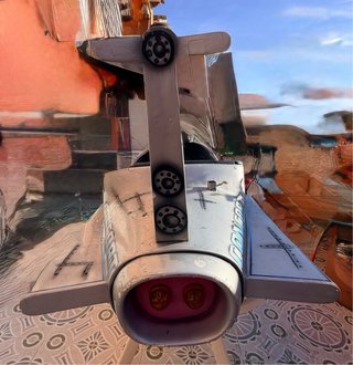 Atracción de feria nave espacial vintage