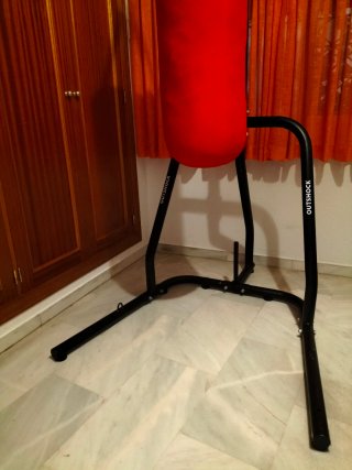 SOPORTE para Saco de boxeo Outshock de Decathlon