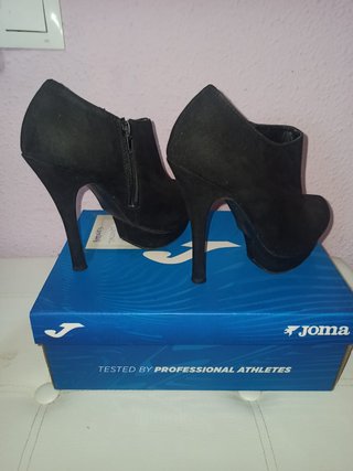 Botines Tacón Maripaz Negros