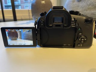 Panasonic Lumix FZ1000 + Accesorios